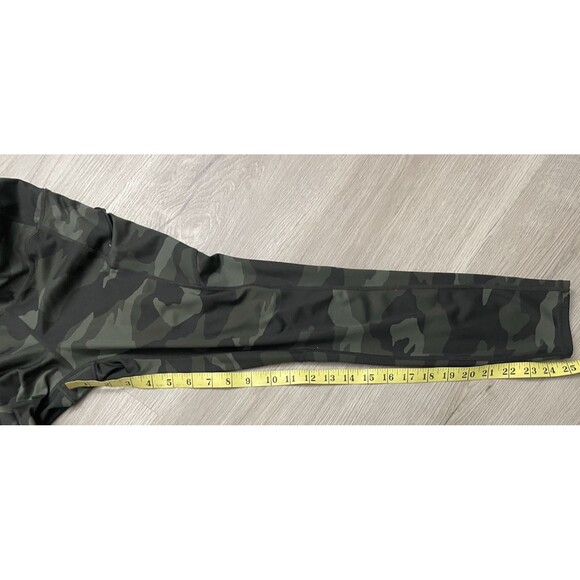 Athleta green camo leggings 7/8 pockets yoga workout exercise size small - Picture 6 of 9